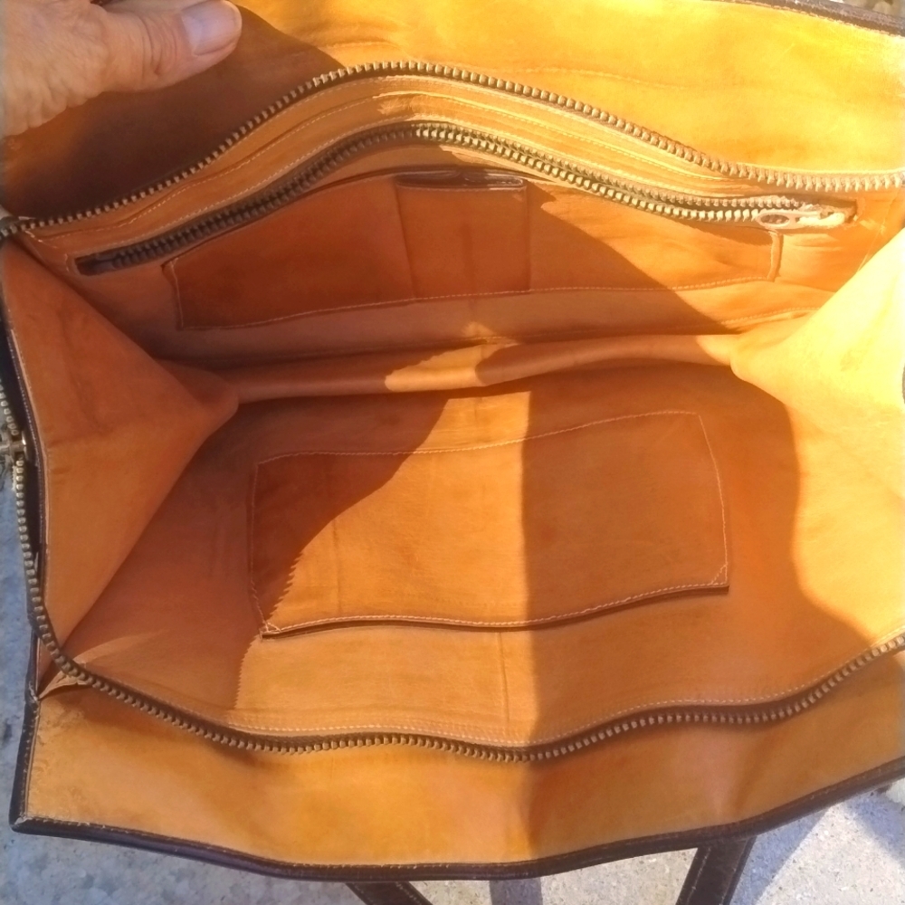 Genuine Zebra Hide And Leather Handbag And Coin P… - image 8